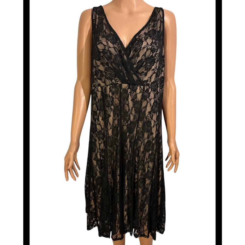 Glamour Black Lace Overlay Size 16 (XL)